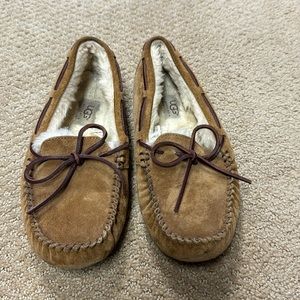 Ugg Moccasin